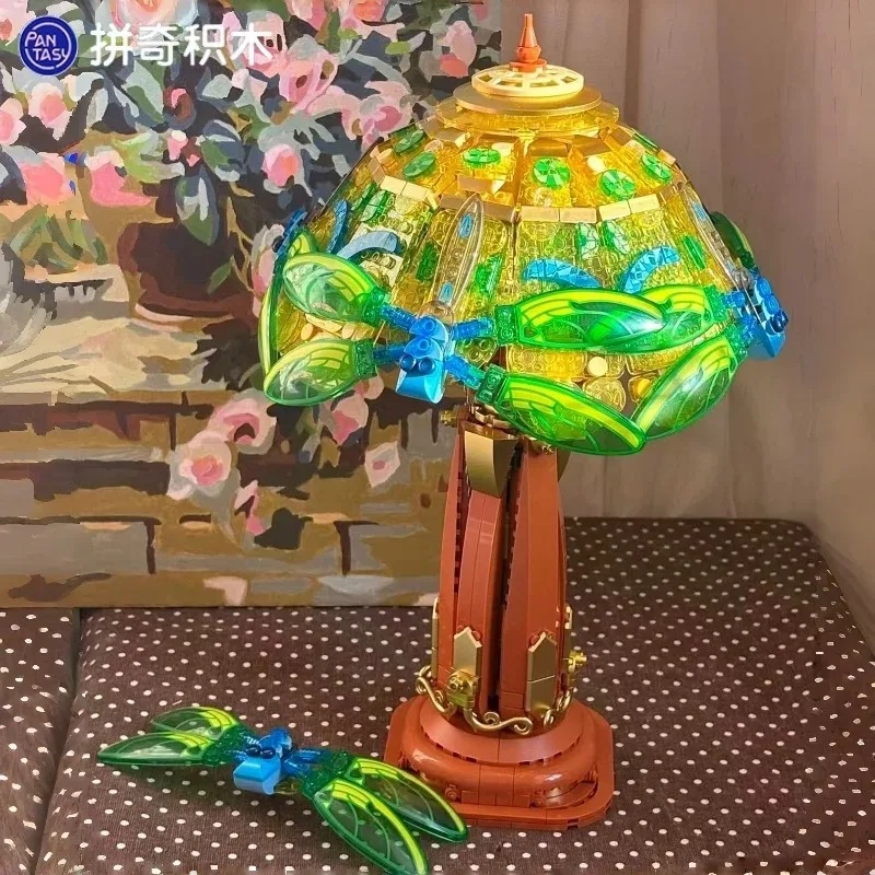 Pantasy Vintage Glass Desk Lam - đánh giá và giá Collectible Vintage Lamps