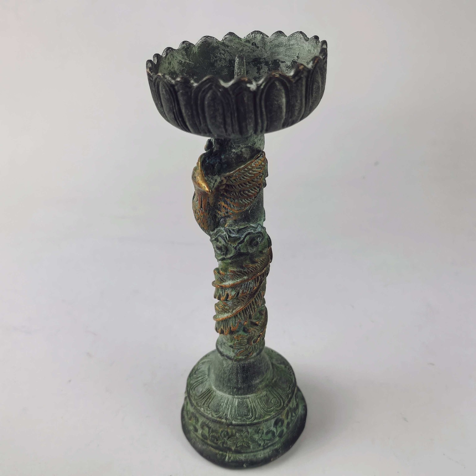 Old Bronze Relief carved Gilde - đánh giá và giá Collectible Vintage Lamps